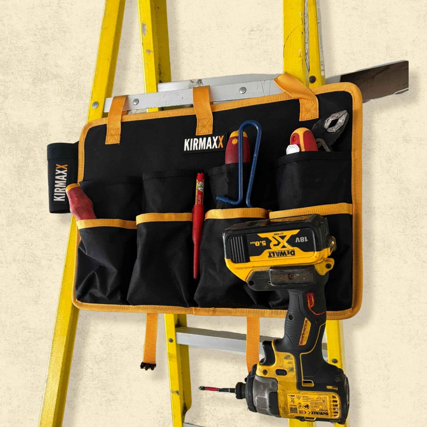 KIRMAXX - Tool Bag For Tradesmen and DIYers - Kirmaxx